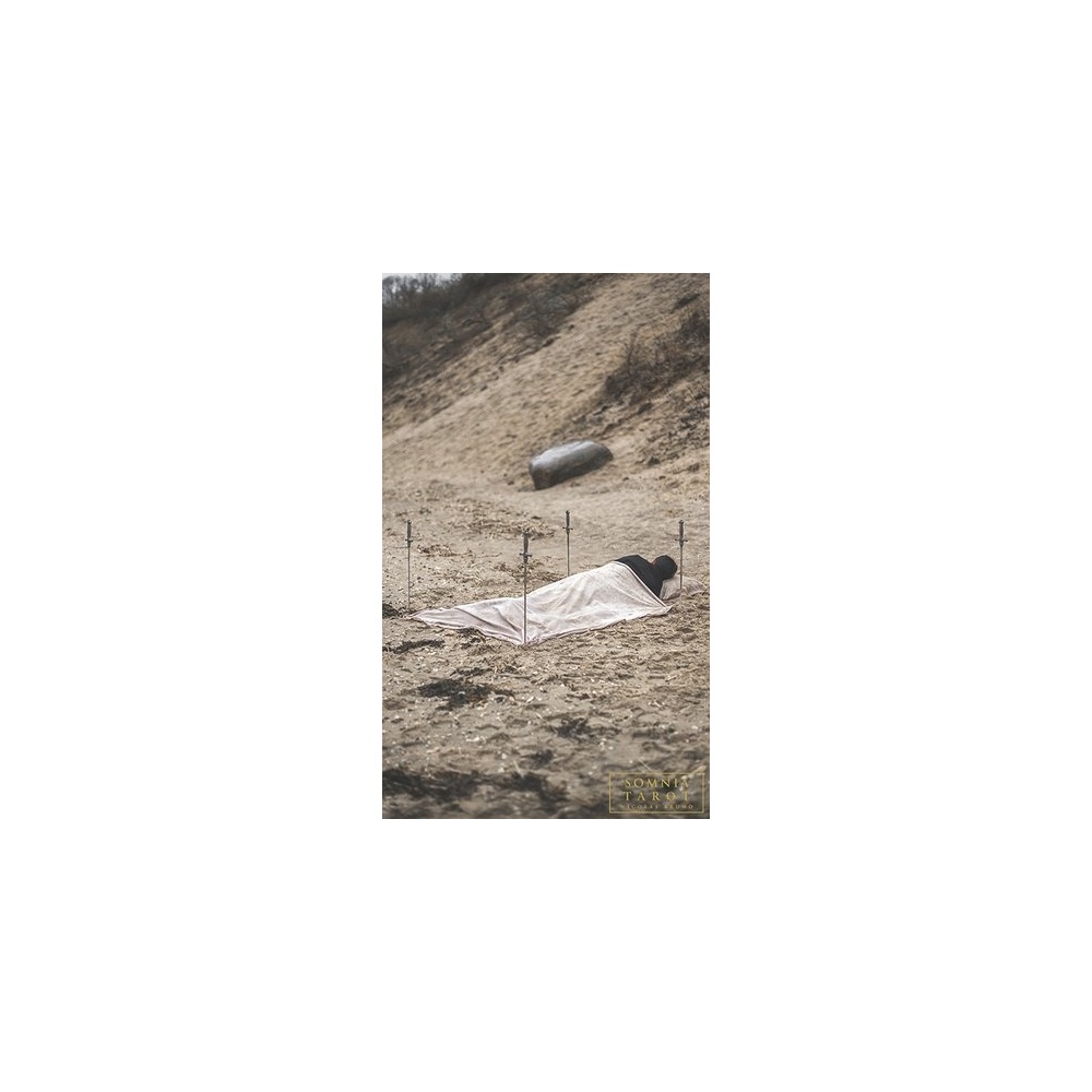 swords_4_four_of_swords_hires_jpg_lowres